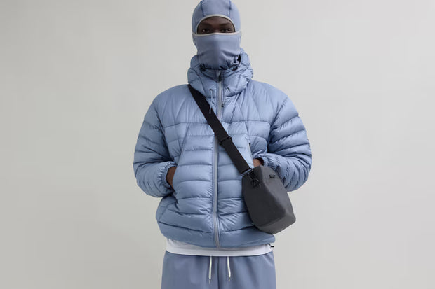 <h1>winter</h1><h1>shop</h1>