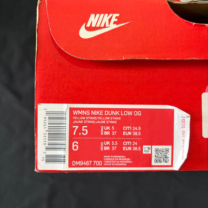 Nike Dunk Low Yellow Strike – WiscKicks