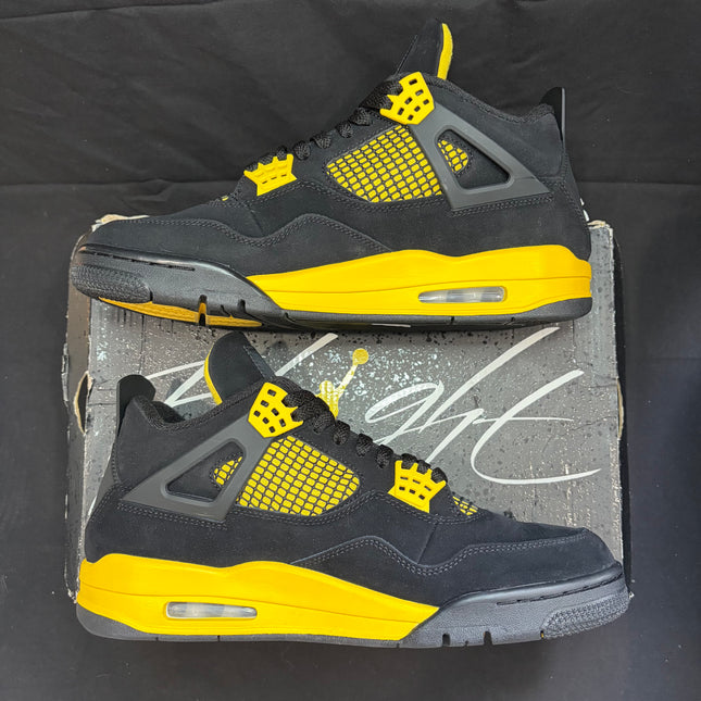 Pre-Owned Jordan 4 Retro Thunder (2023)