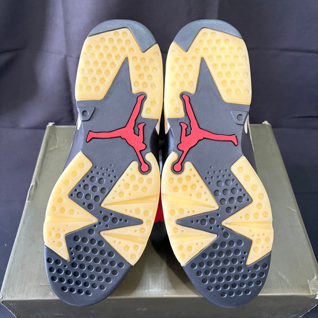 Pre-Owned Jordan 6 Retro Travis Scott