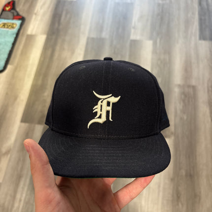 Fear Of God Essentials x New Era Fitted Cap (Navy/White) Size 7 5/8