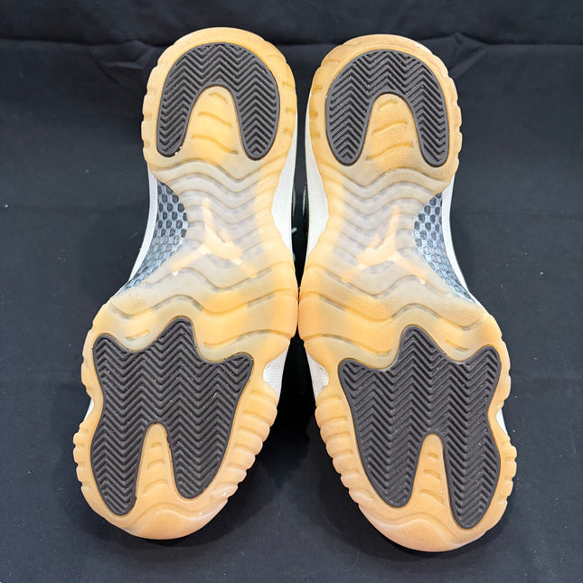 Jordan 11 Retro Neapolitan (Women's)