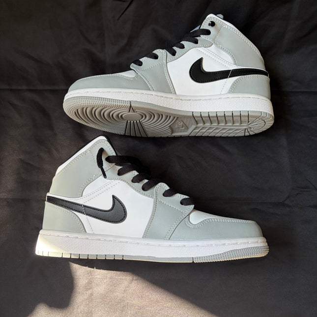 Pre-Owned Jordan 1 Mid Light Smoke Grey