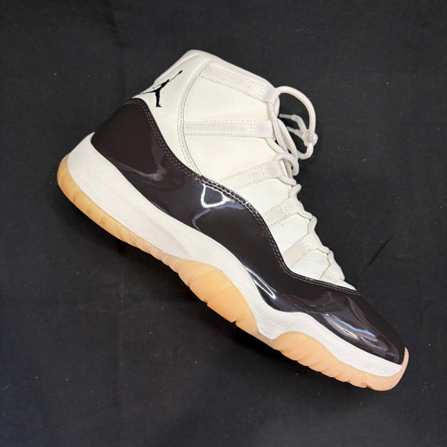 Jordan 11 Retro Neapolitan (Women's)