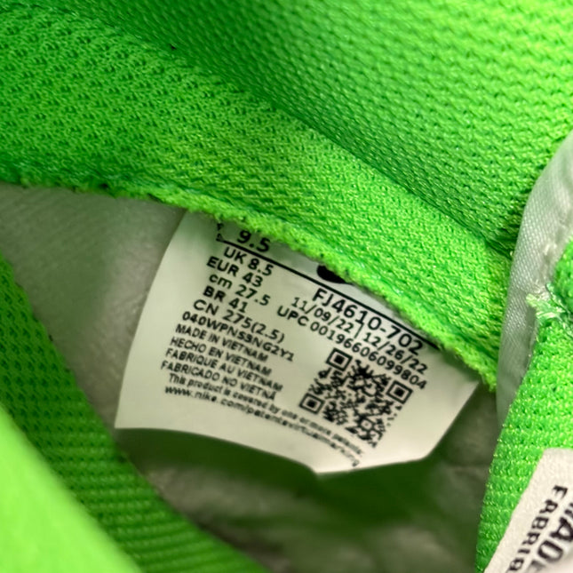 Pre-Owned Nike Dunk Low SE Splash Volt