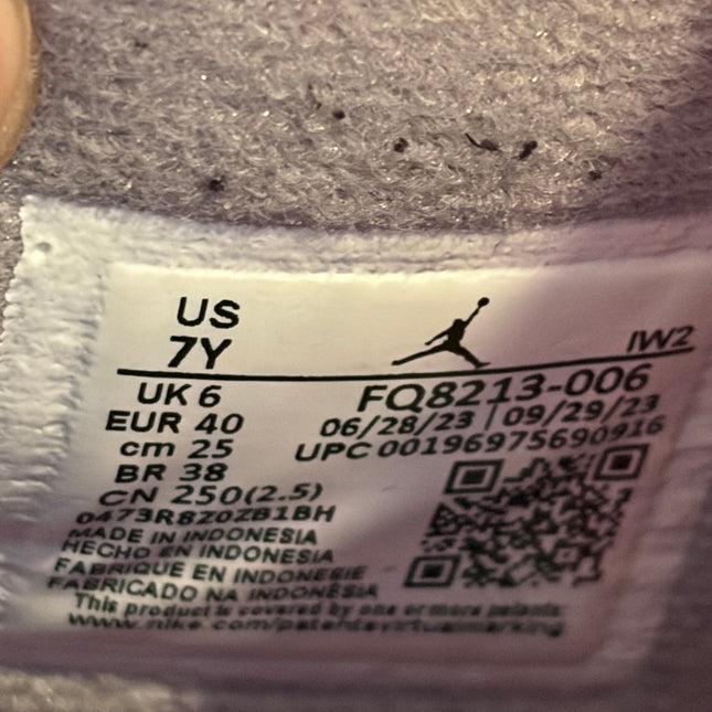 Jordan 4 Retro Bred Reimagined (GS)