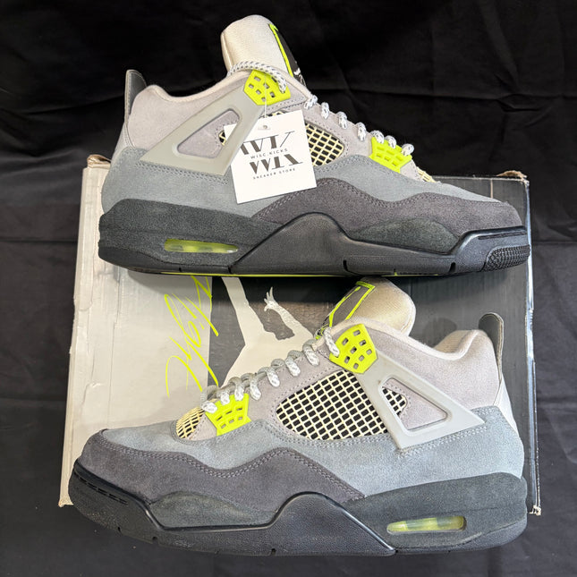 Jordan 4 Retro SE 95 Neon
