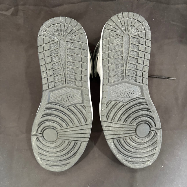 Jordan 1 Retro High Silver Toe (Women's) - WiscKicks