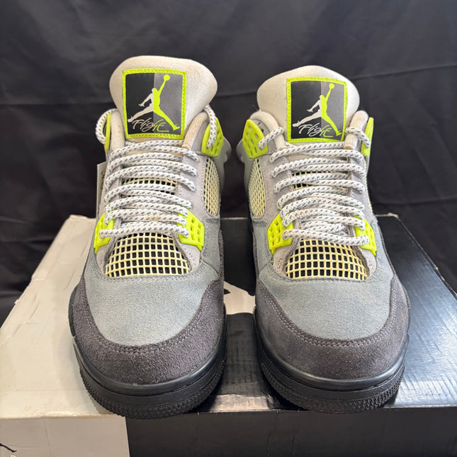 Jordan 4 Retro SE 95 Neon